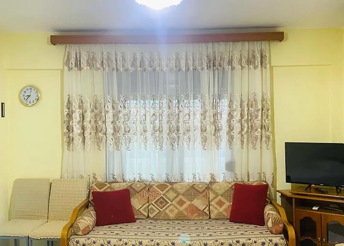 Yasmin 38 * Sarandë